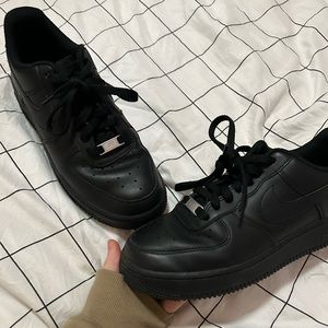 black af1
